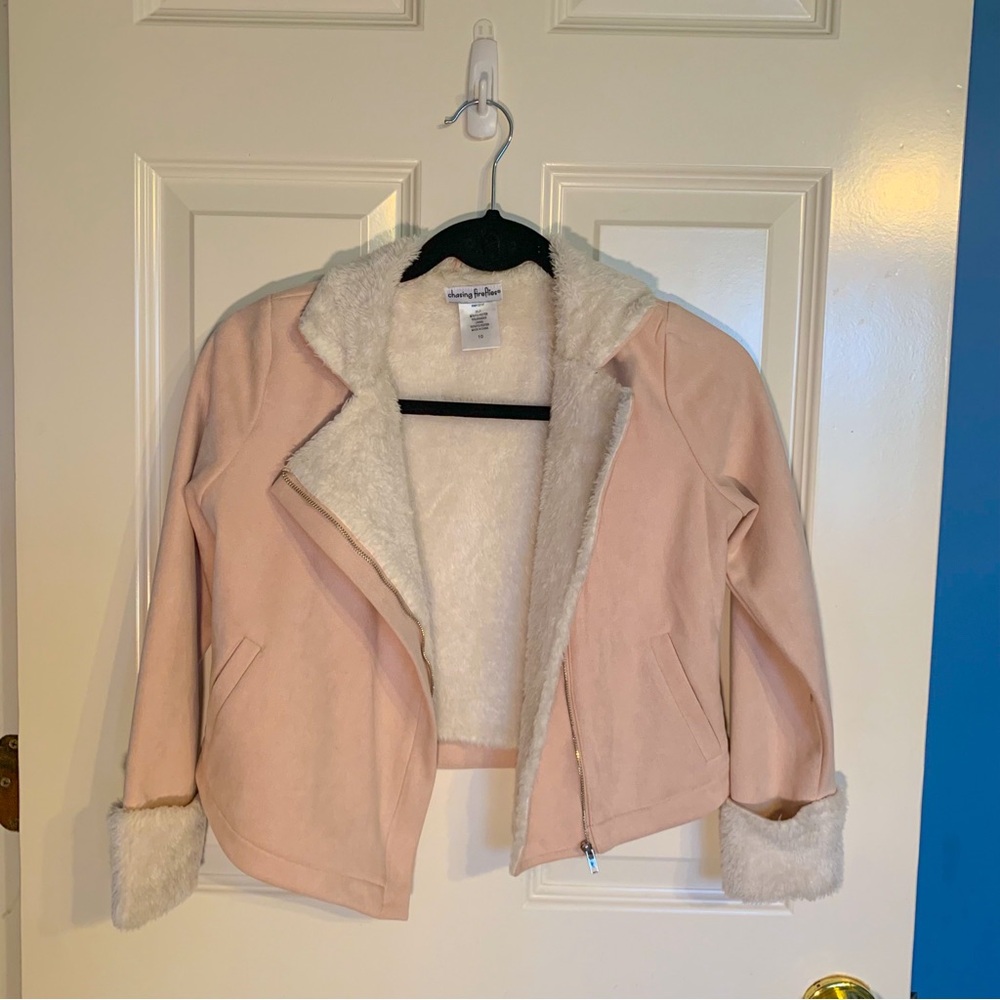 Chasing Fireflies girls’ size 10 blush pink fluffy faux suede zipper jacket